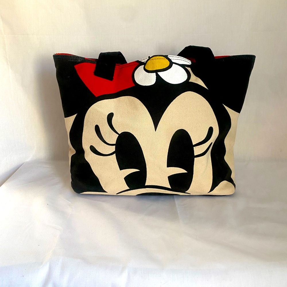 NWT Mickey Mouse and Minnie mouse face tote from Disney land store